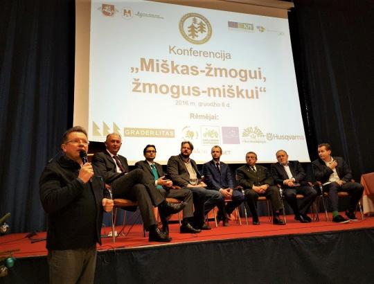 LMSA konferencijos "Miškas-žmogui, žmogus- miškui" apskrito stalo diskusija (video)